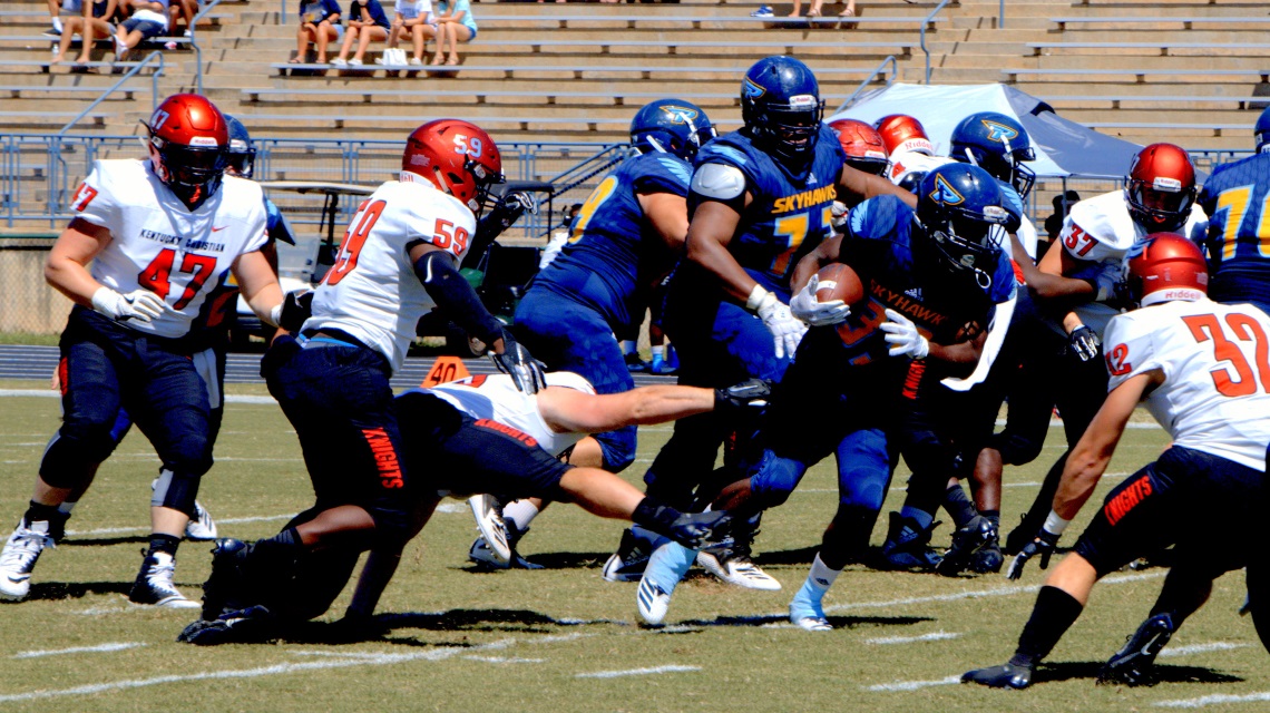 Fourth-Quarter Comeback Lifts Campbellsville over Point, 30-29; Point Defense Scores Twice