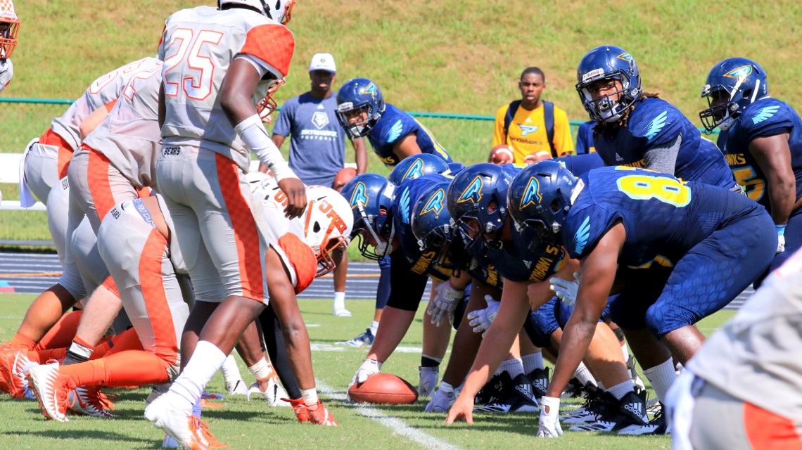 Point Football Comeback Falls One Point Short on Senior Day, 21-20