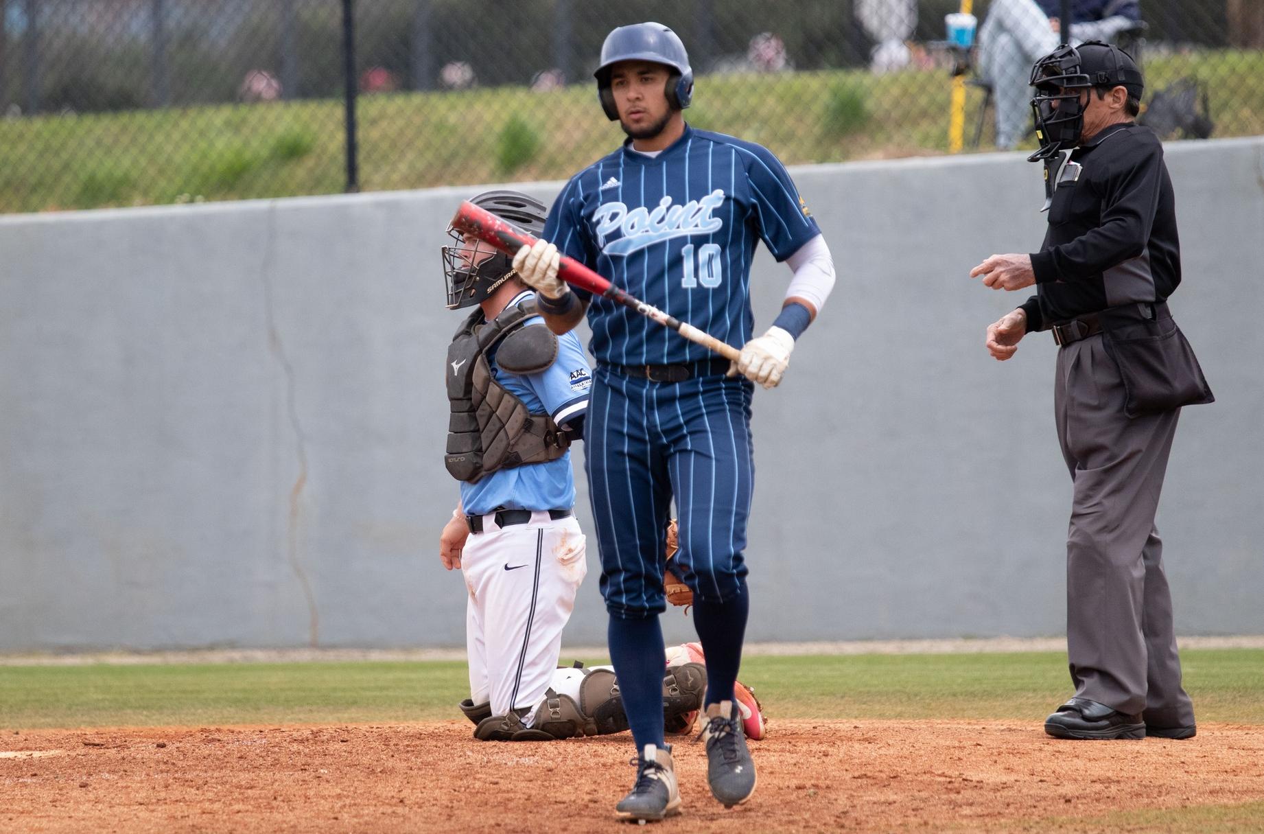 Skyhawks spoil Union's senior day with doubleheader sweep