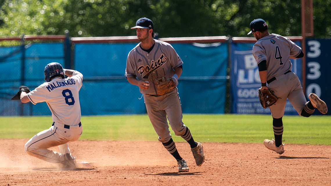 Early lead slips from Skyhawks, season ends at AAC tournament