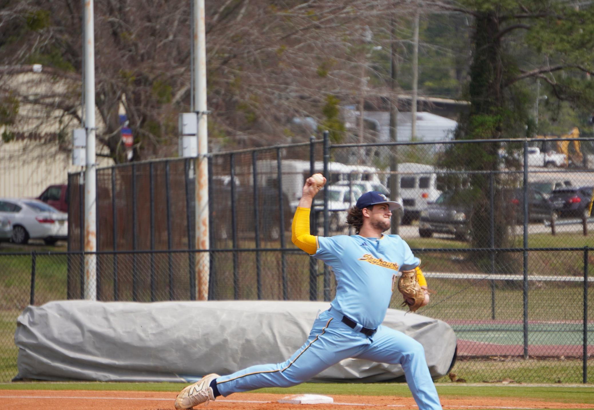 Skyhawks Fall Short in Final Home Series&nbsp;