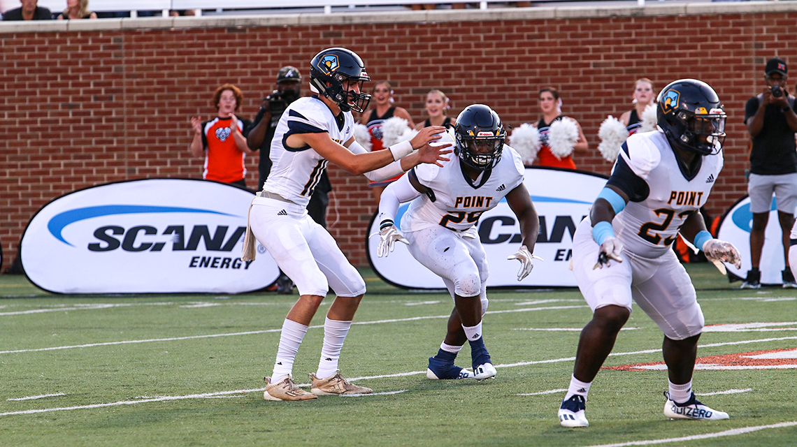 Football drops road contest to Morehead State&nbsp;