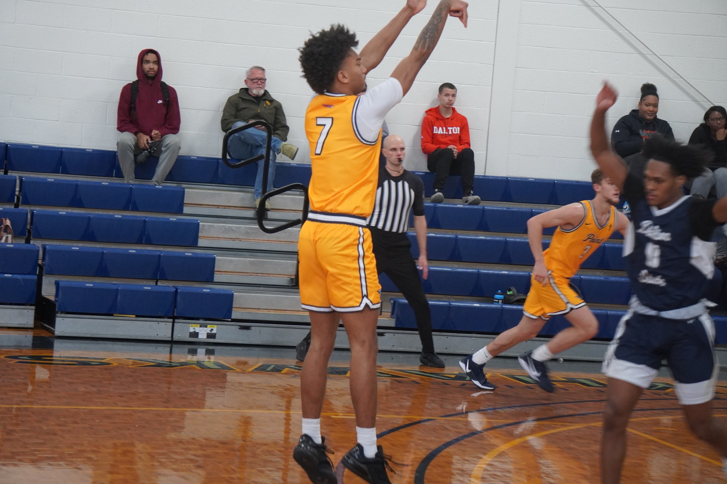 Men's Basketball falls at Home to Dalton State (Ga.)
