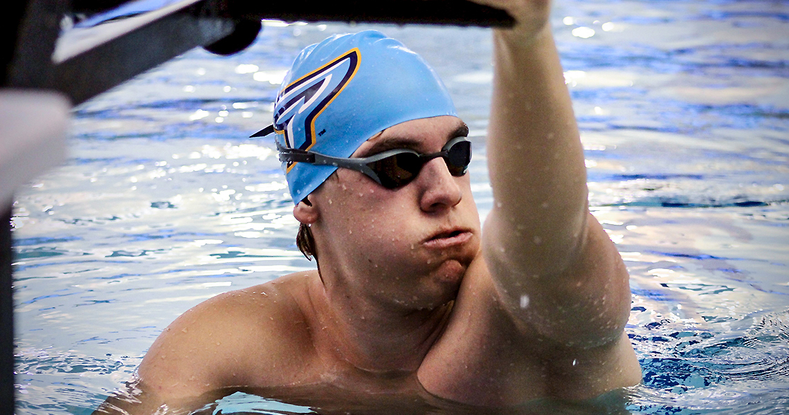 Swim opens 2022-23 campaign at Emmanuel College meet