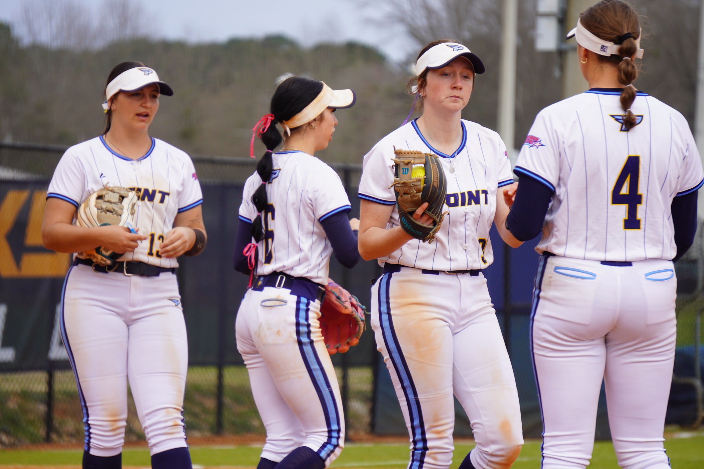 Softball v Milligan