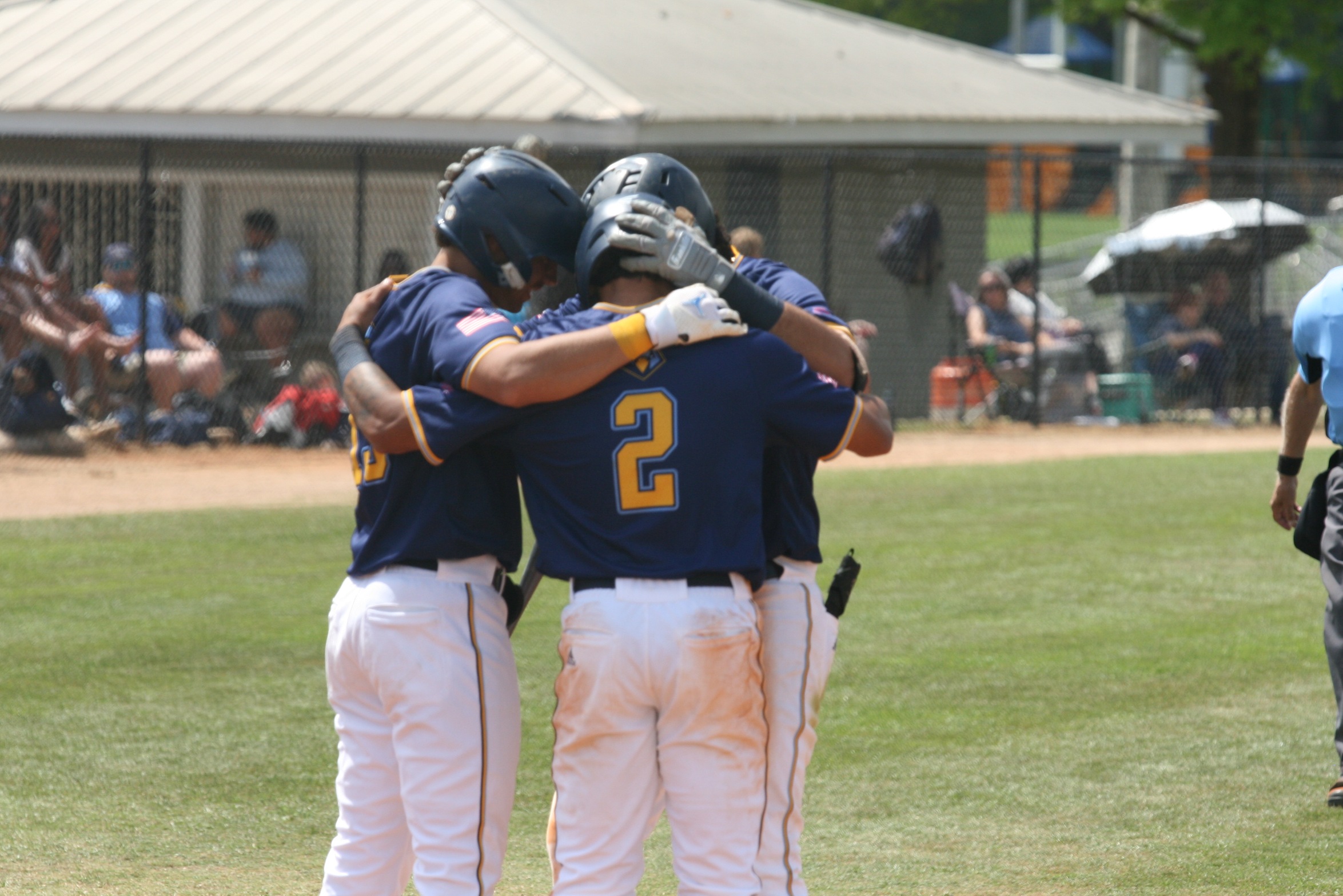 Skyhawks Battle at the Plate in 10&ndash;7 Loss to ABAC