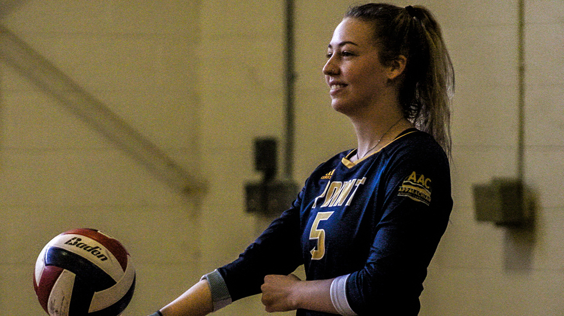 Volleyball splits day one of Vette City Classic&nbsp;&nbsp;&nbsp;&nbsp;&nbsp;&nbsp;